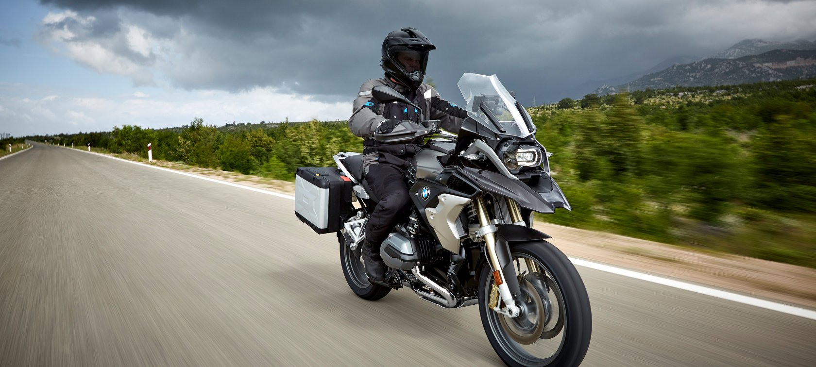 SIMAKO-BDM Rent a bike.