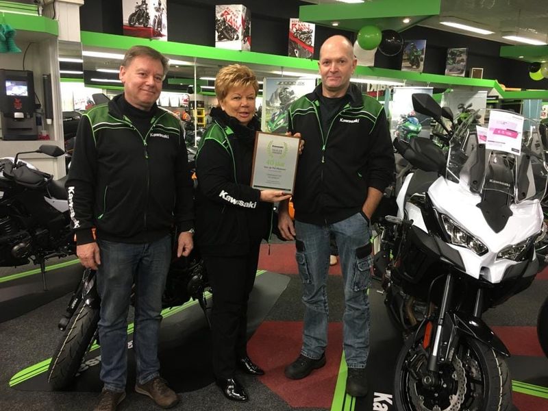 Foto van het pand van Van de Pol Motoren