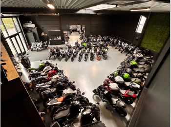 Thumbnail pandfoto showroom