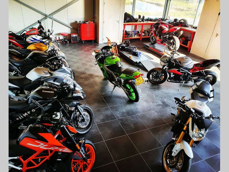 Foto van het pand van SW Motoren