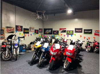 Thumbnail pandfoto showroom