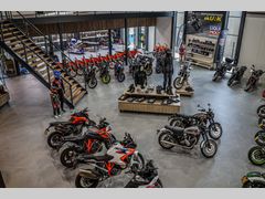 Pand van Motorcentrum Urk