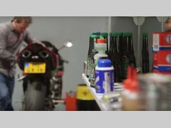 Pand van Rouvoet Motoren
