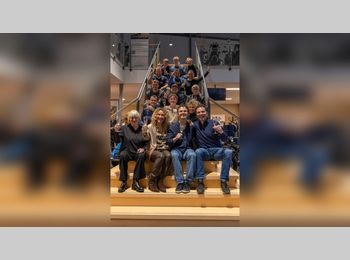 Thumbnail pandfoto employees