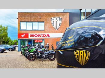 Thumbnail pandfoto shopfront