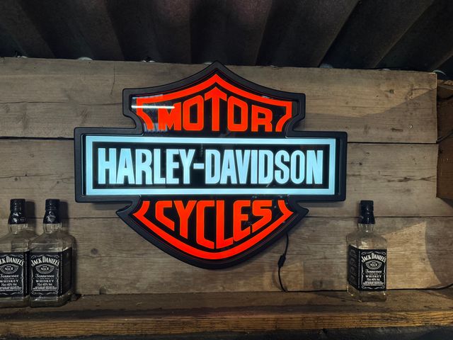 harley-davidson - softail-deluxe-flstn