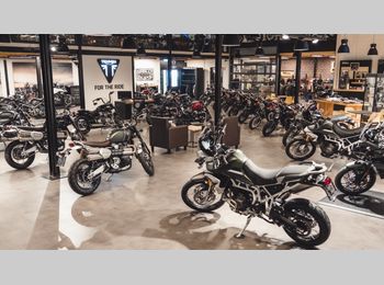 Thumbnail pandfoto showroom