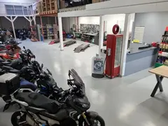 Pand van AMR Motorfietsen