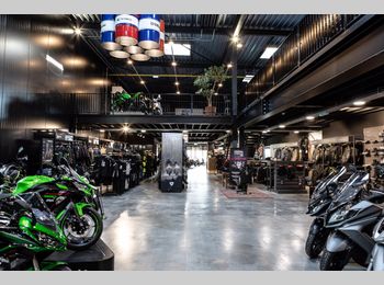 Thumbnail pandfoto showroom