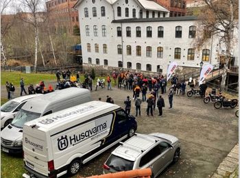 Thumbnail pandfoto employees