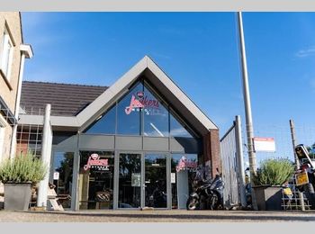 Thumbnail pandfoto shopfront
