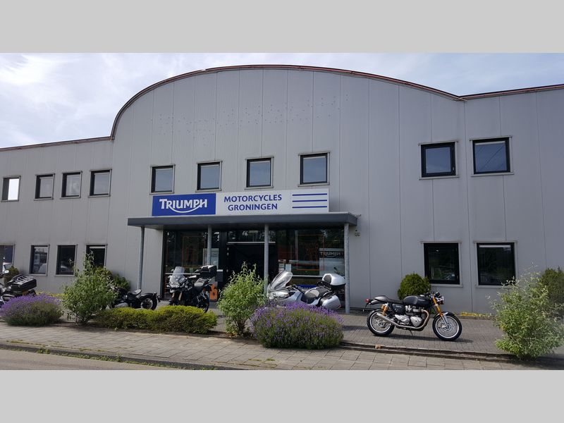 Foto van het pand van Triumph Motorcycles Groningen