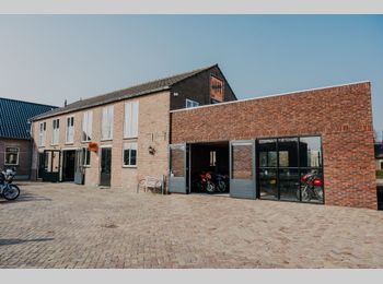 Thumbnail pandfoto shopfront