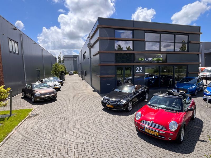 Foto van het pand van MG Automotive B.V.