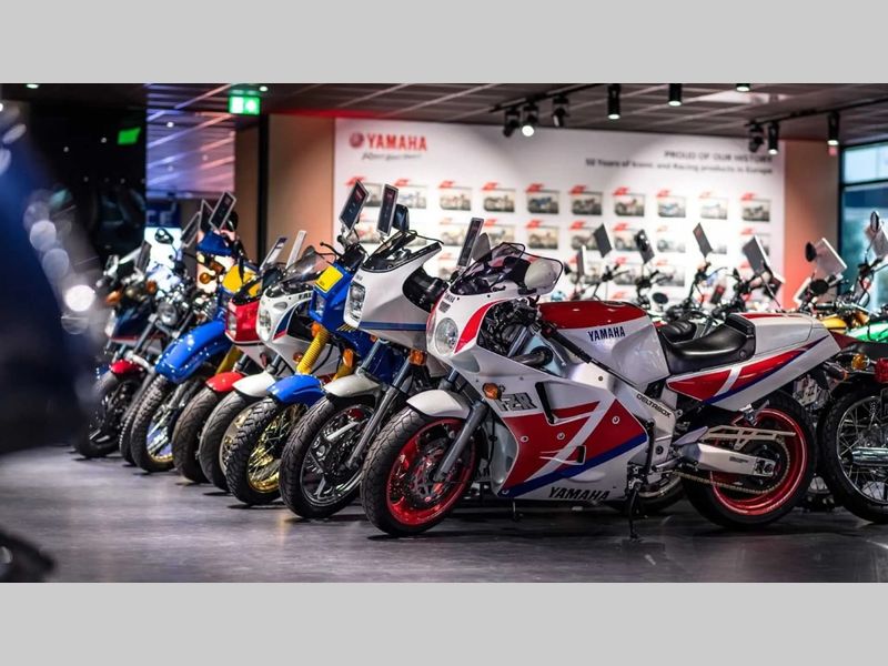 Foto van het pand van Yamaha