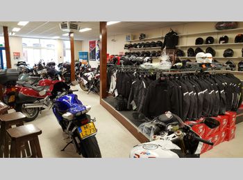 Thumbnail pandfoto showroom
