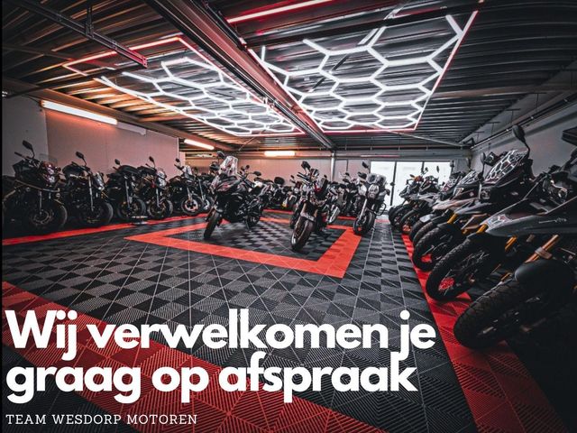ktm - 1290-super-duke-r