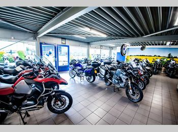 Thumbnail pandfoto showroom