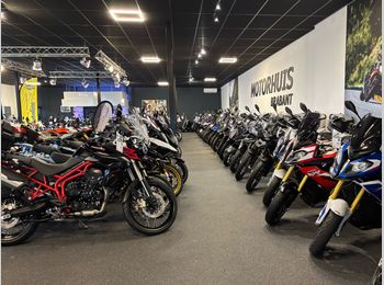 Thumbnail pandfoto showroom