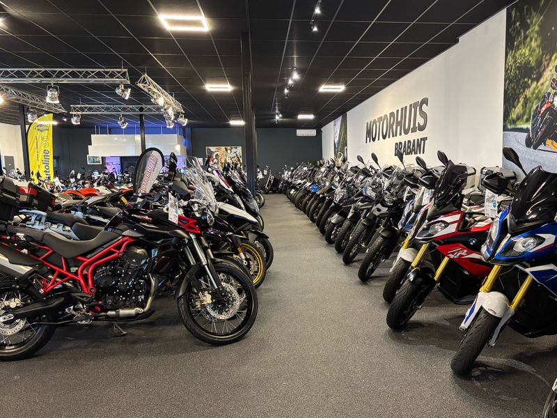 Foto van het pand van Motorhuis Brabant