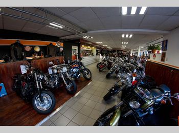 Thumbnail pandfoto showroom