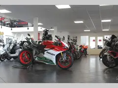 Pand van Cama Motoren