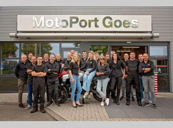 Thumbnail pandfoto employees