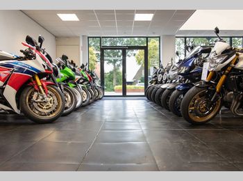 Thumbnail pandfoto showroom