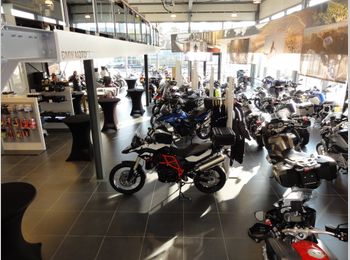 Thumbnail pandfoto showroom