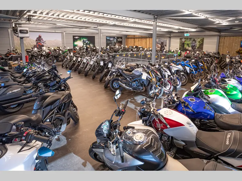 Foto van het pand van MVM Motoren