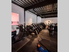 Pand van Naaldwijk Motoren en Scooters
