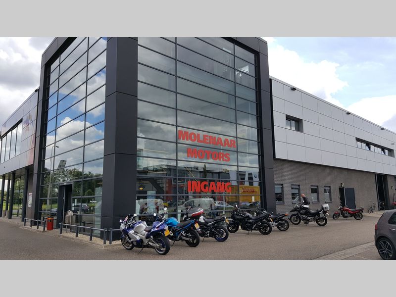 Foto van het pand van Arie Molenaar Motors