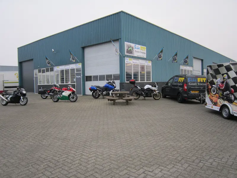 Foto van het pand van Bike Fit Motoren Heerenveen