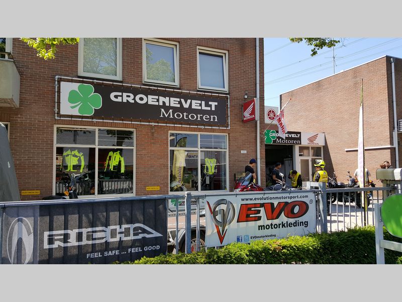 Foto van het pand van Groenevelt Motoren