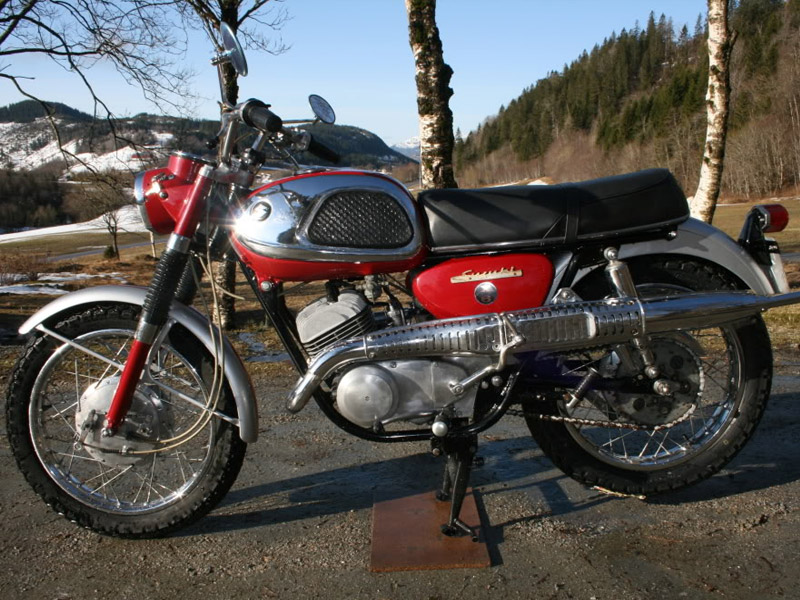suzuki T2