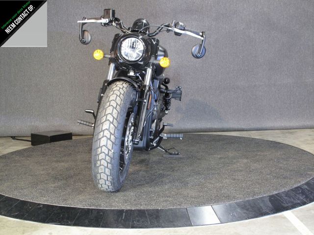 indian - scout-bobber-limited-tech