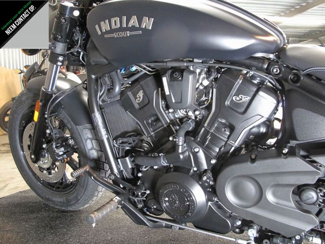 indian - scout-bobber-limited-tech