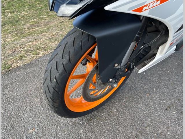 ktm - rc-390