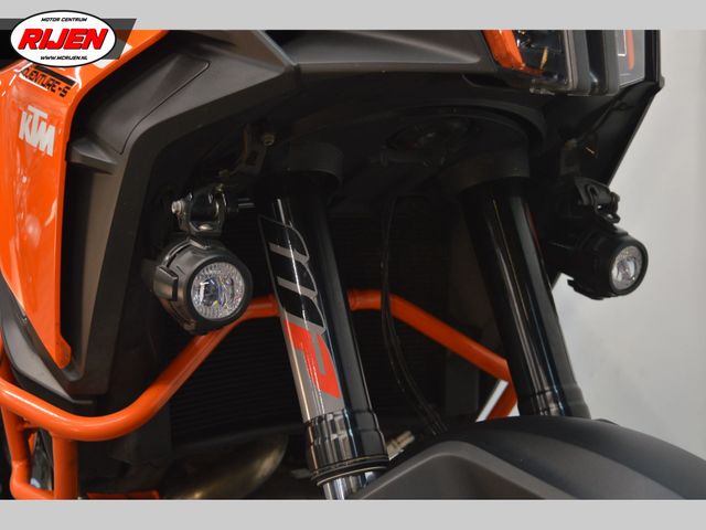 ktm - 1290-super-adventure-s