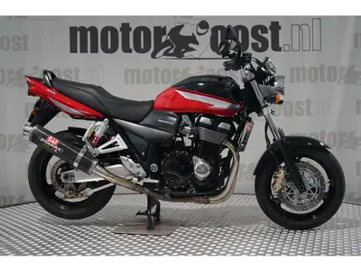 SUZUKI GSX 1400 – foto 3