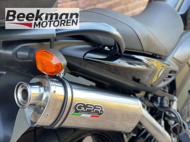 suzuki - v-strom-650-a-black-rhino