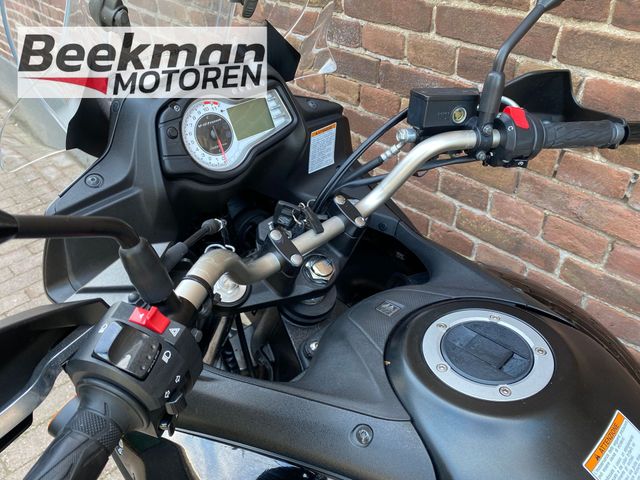 suzuki - v-strom-650-a-black-rhino