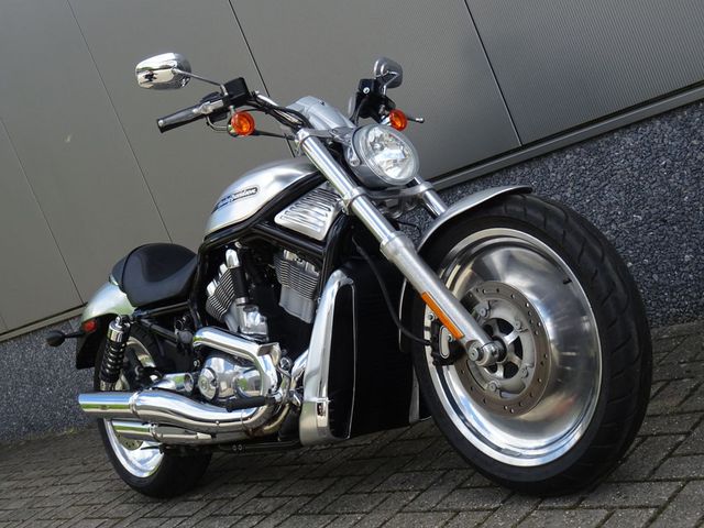 harley-davidson - v-rod-vrscb