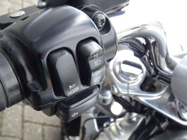harley-davidson - v-rod-vrscb