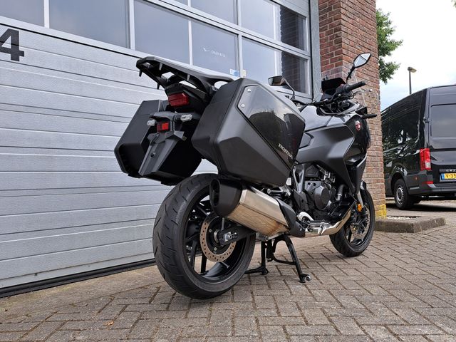 honda - nt-1100