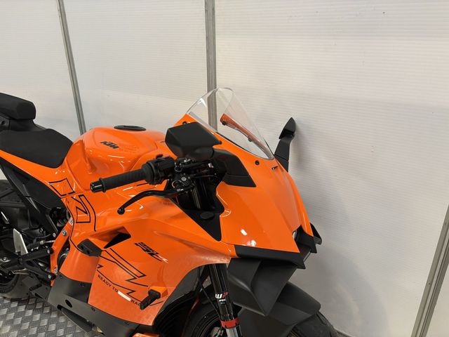 ktm - 990-rc-r