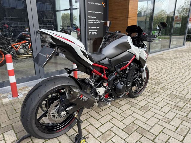 kawasaki - z900-performance