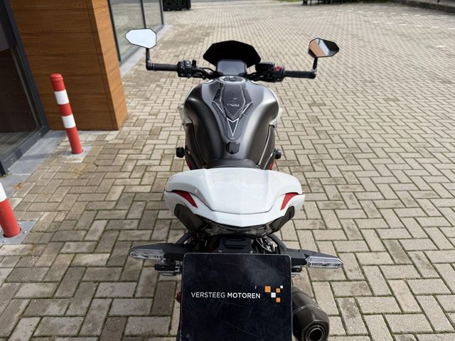 kawasaki - z900-performance