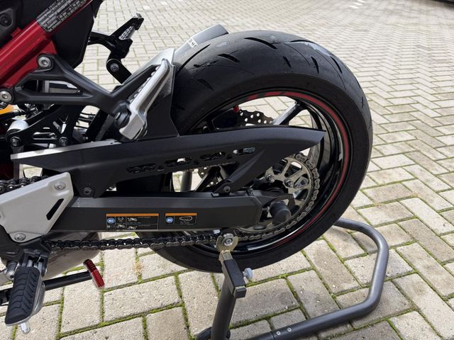 kawasaki - z900-performance