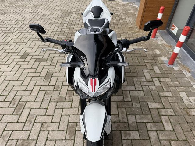 kawasaki - z900-performance